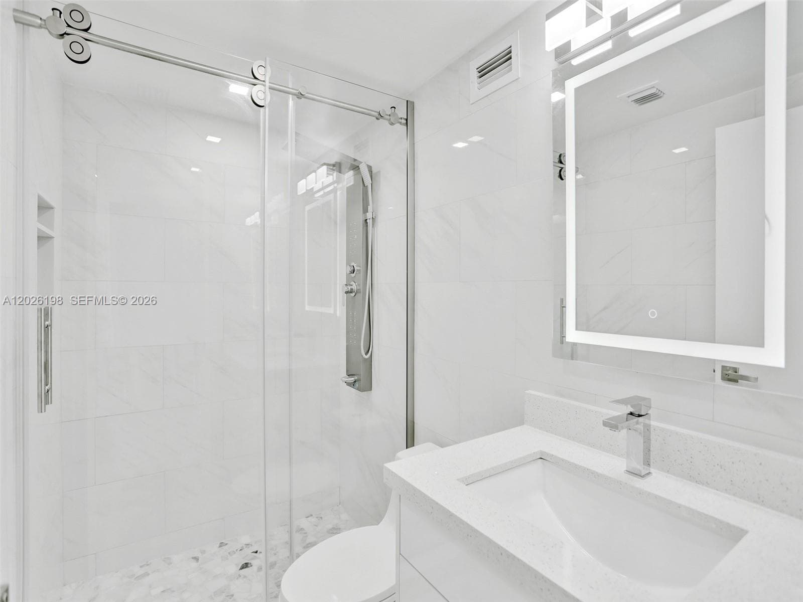 WAVE CONDO · #639 (available Sep 22) in Hollywood - Photo 15