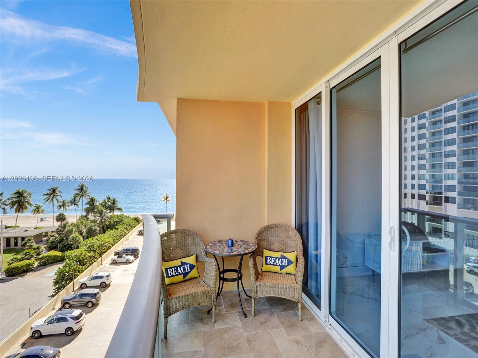 WAVE CONDO · #639 (available Sep 22) in Hollywood - Photo 8
