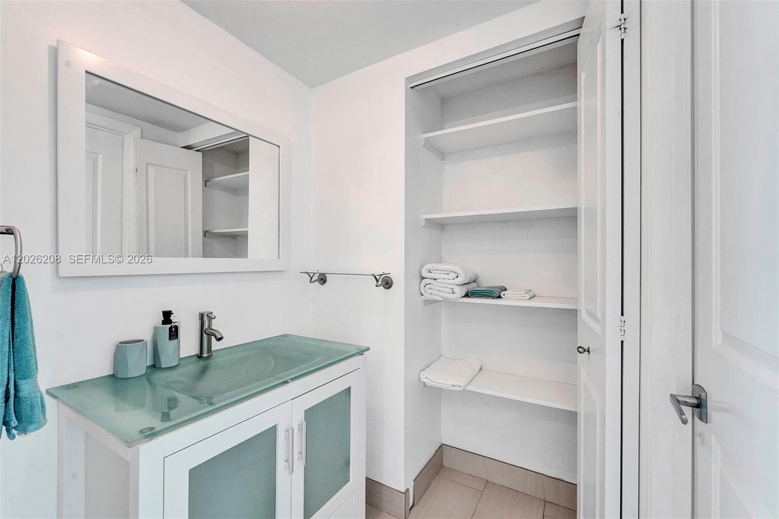 2nd Floor Bathroom