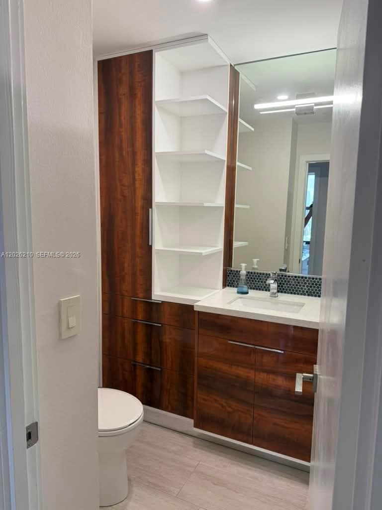 OLYMPUS CONDO PHASE · #2518 in Hallandale Beach - Photo 7