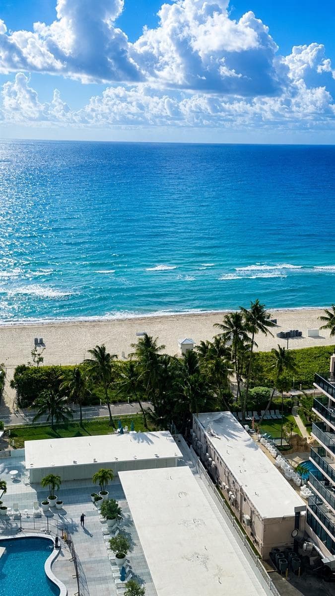 Imperial House · #15B in Miami Beach - Photo 2