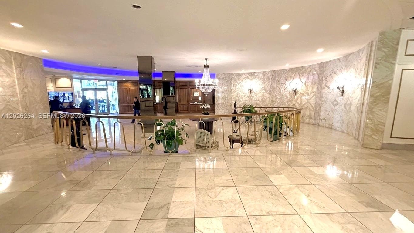 Imperial House · #15B in Miami Beach - Photo 36