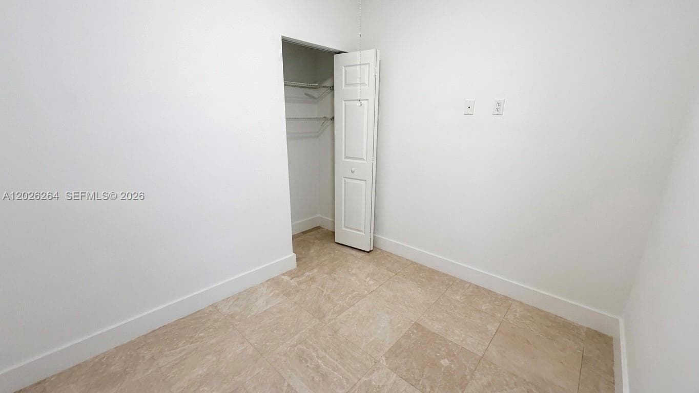 Imperial House · #15B in Miami Beach - Photo 24