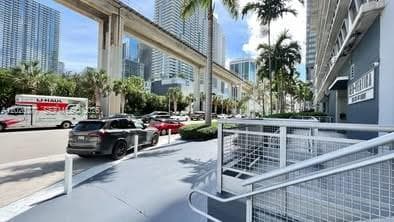 NEO VERTIKA CONDO · #1908 in Miami - Photo 2