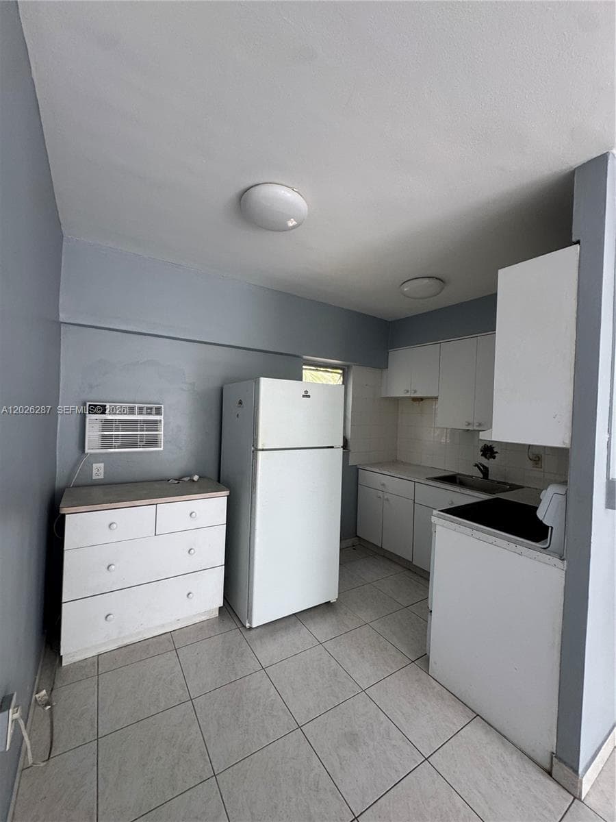 HARBOUR BAY CONDO · #A6 in Bay Harbor Islands - Photo 8