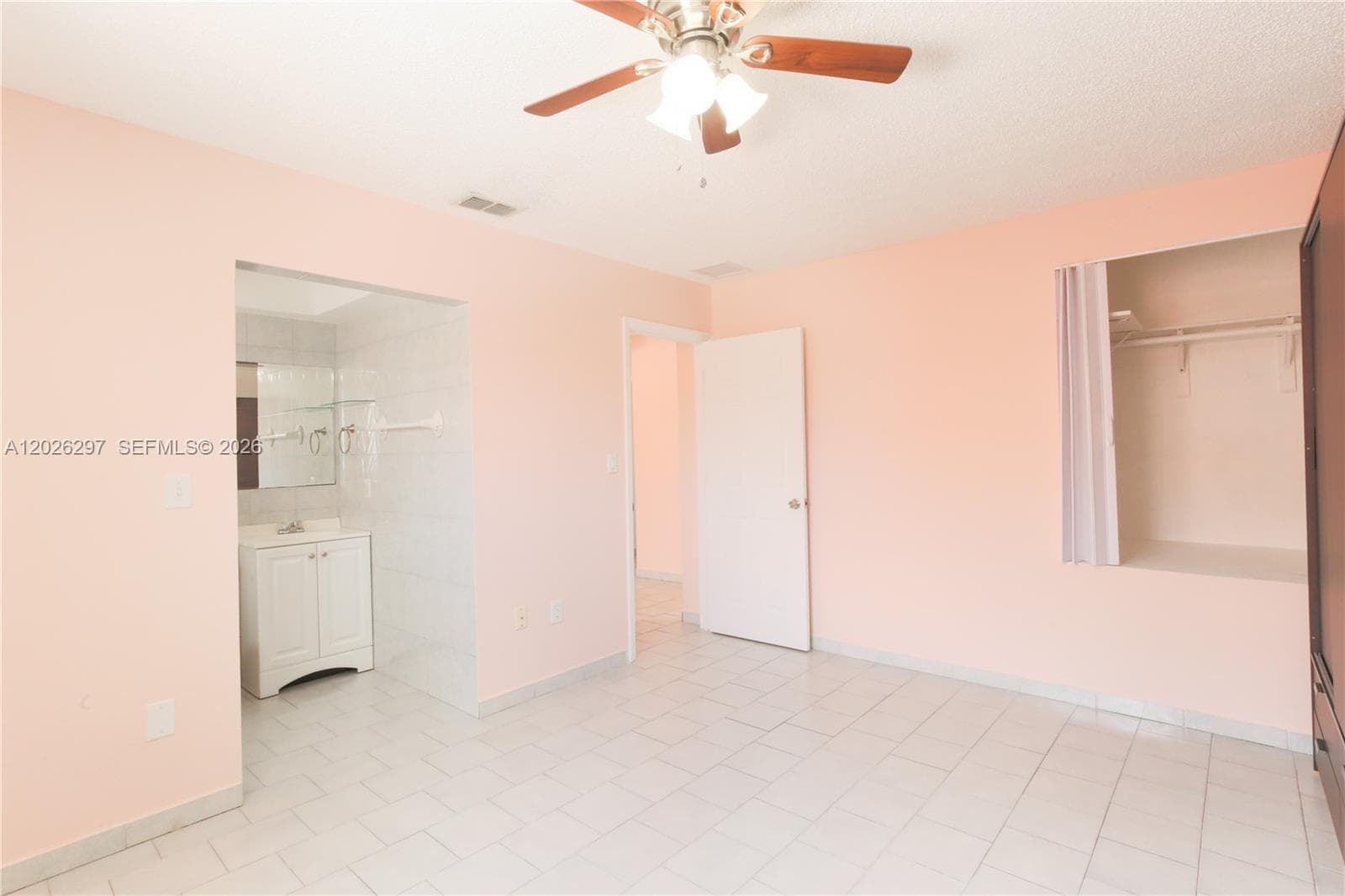 601 SW 116th ct photo 22