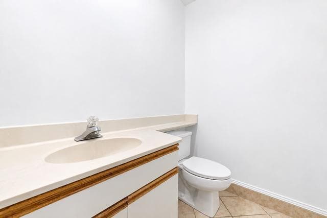 1st floor powder room