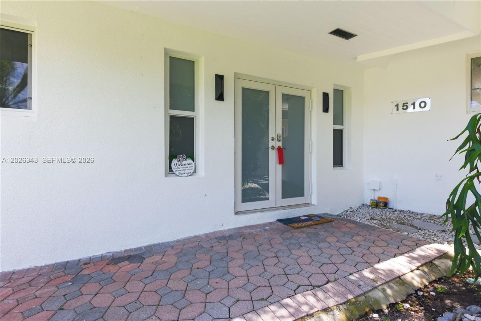 1510 S Treasure Dr #SINGLE photo 9