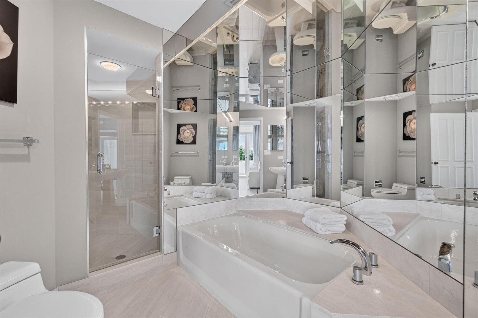 3rd Bedroom Walk-In Shower