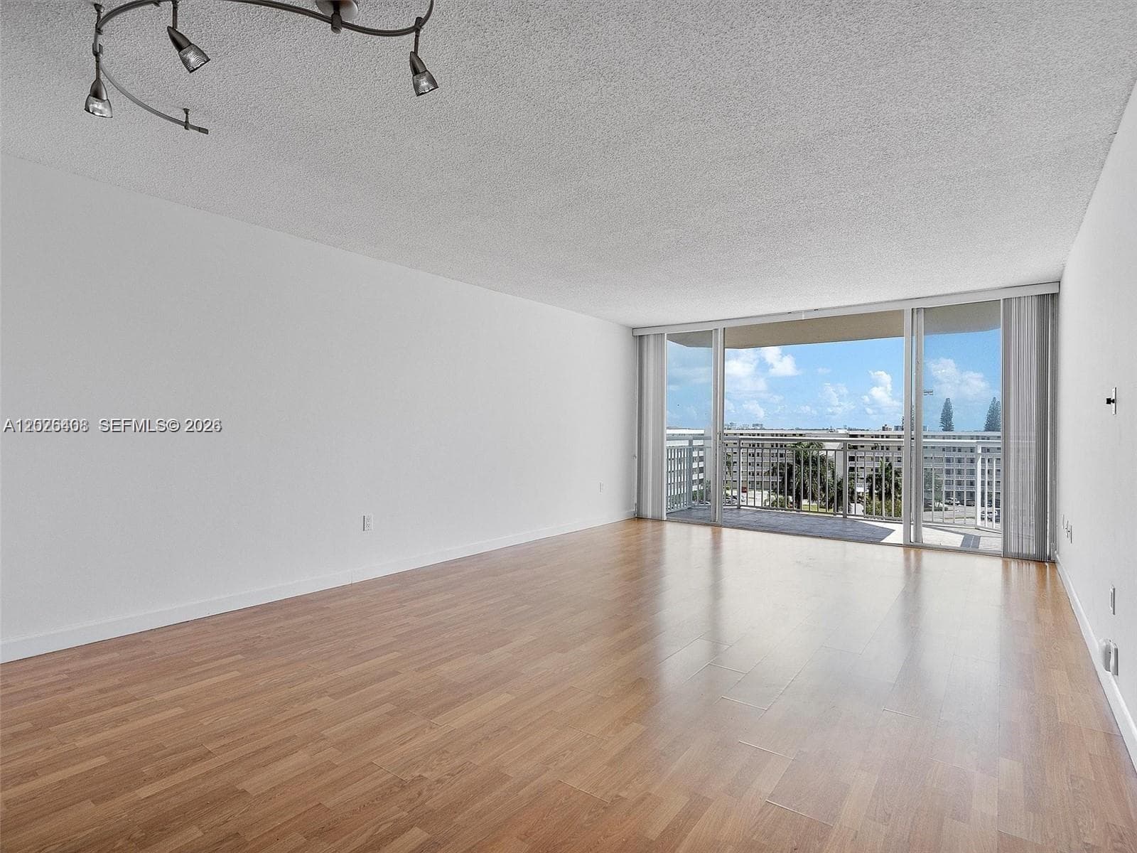 EL PRADO · #603 in Aventura - Photo 22