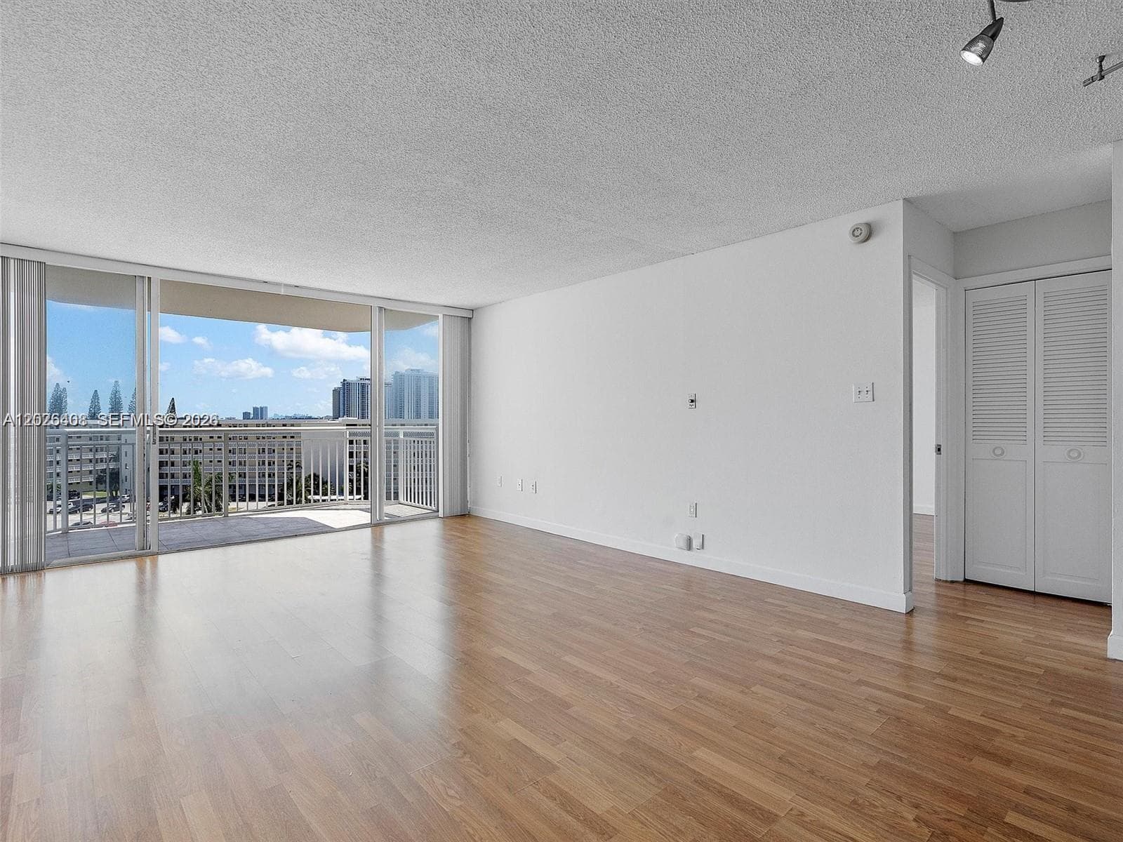 EL PRADO · #603 in Aventura - Photo 29