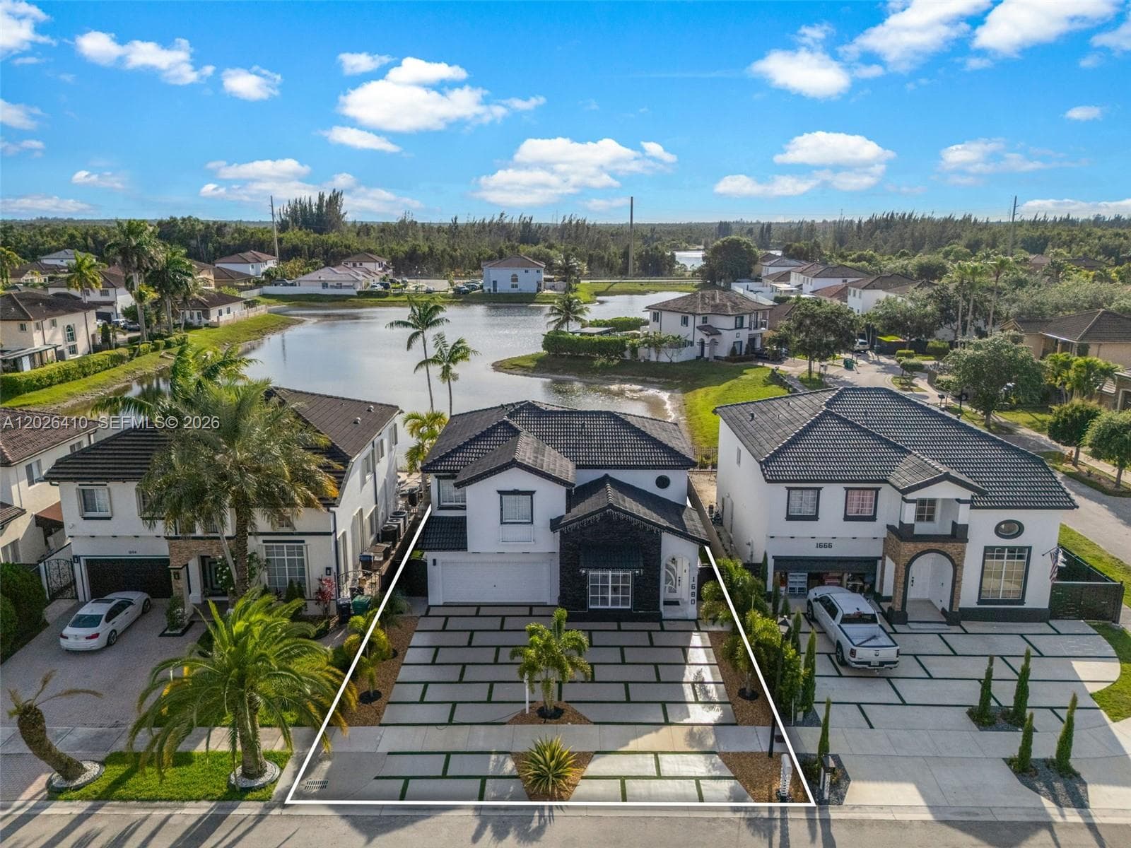 1680 SW 154th Path photo 2