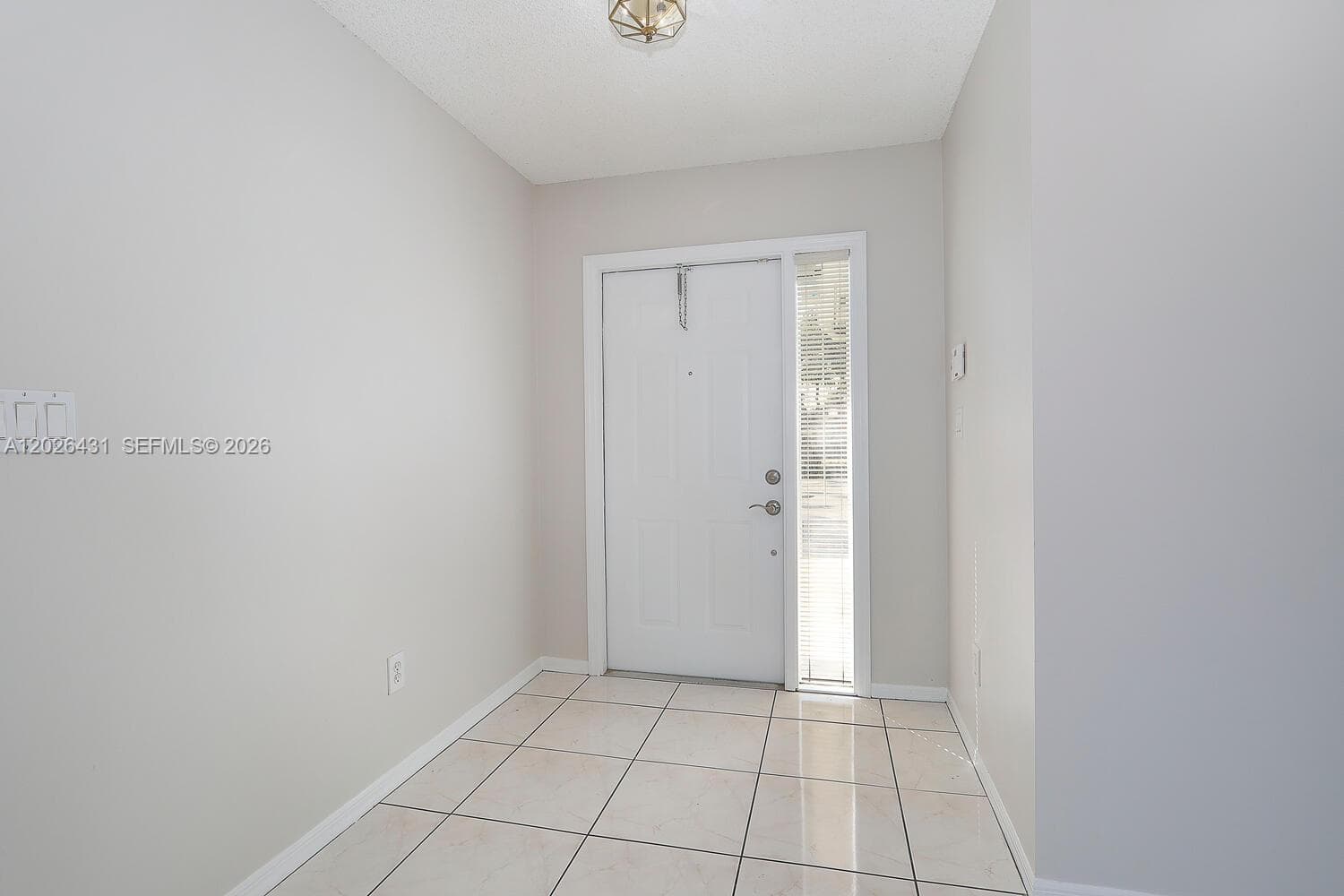 12357 SW 144th Ter photo 3