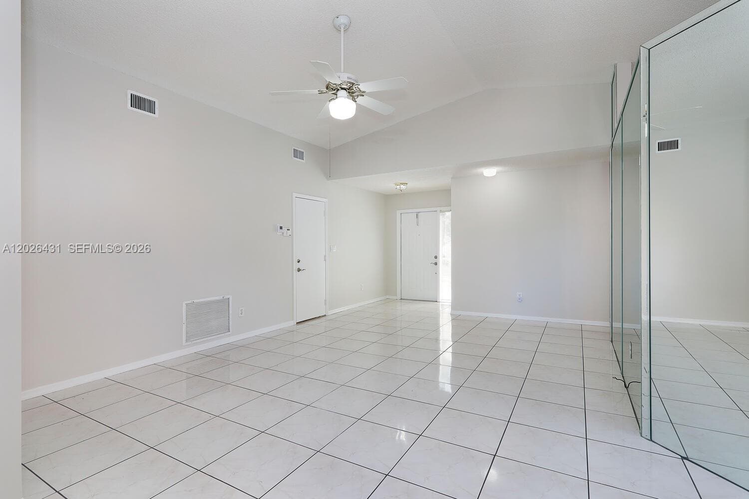 12357 SW 144th Ter photo 4
