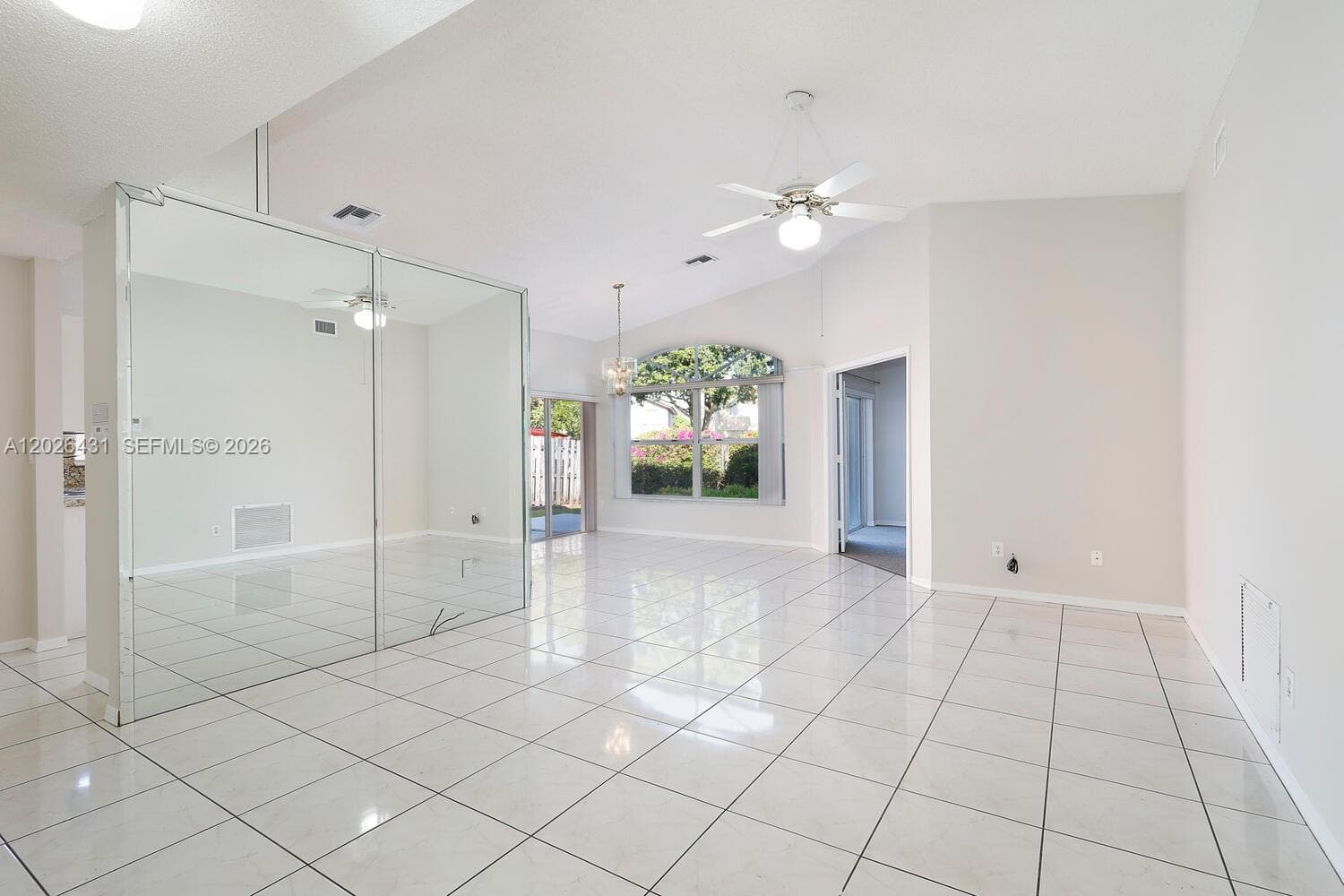 12357 SW 144th Ter photo 8