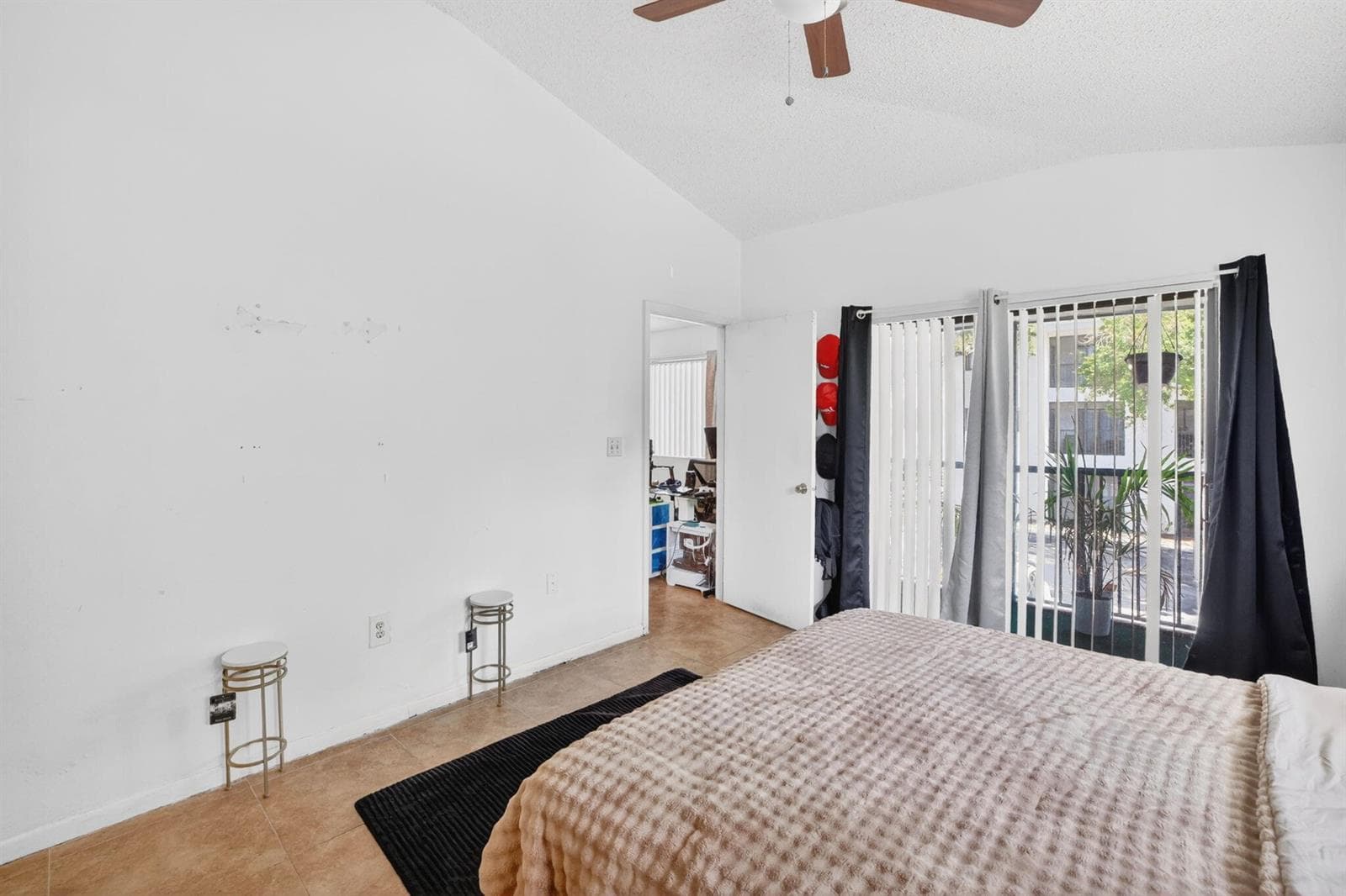 22-web-or-mls-699A2862