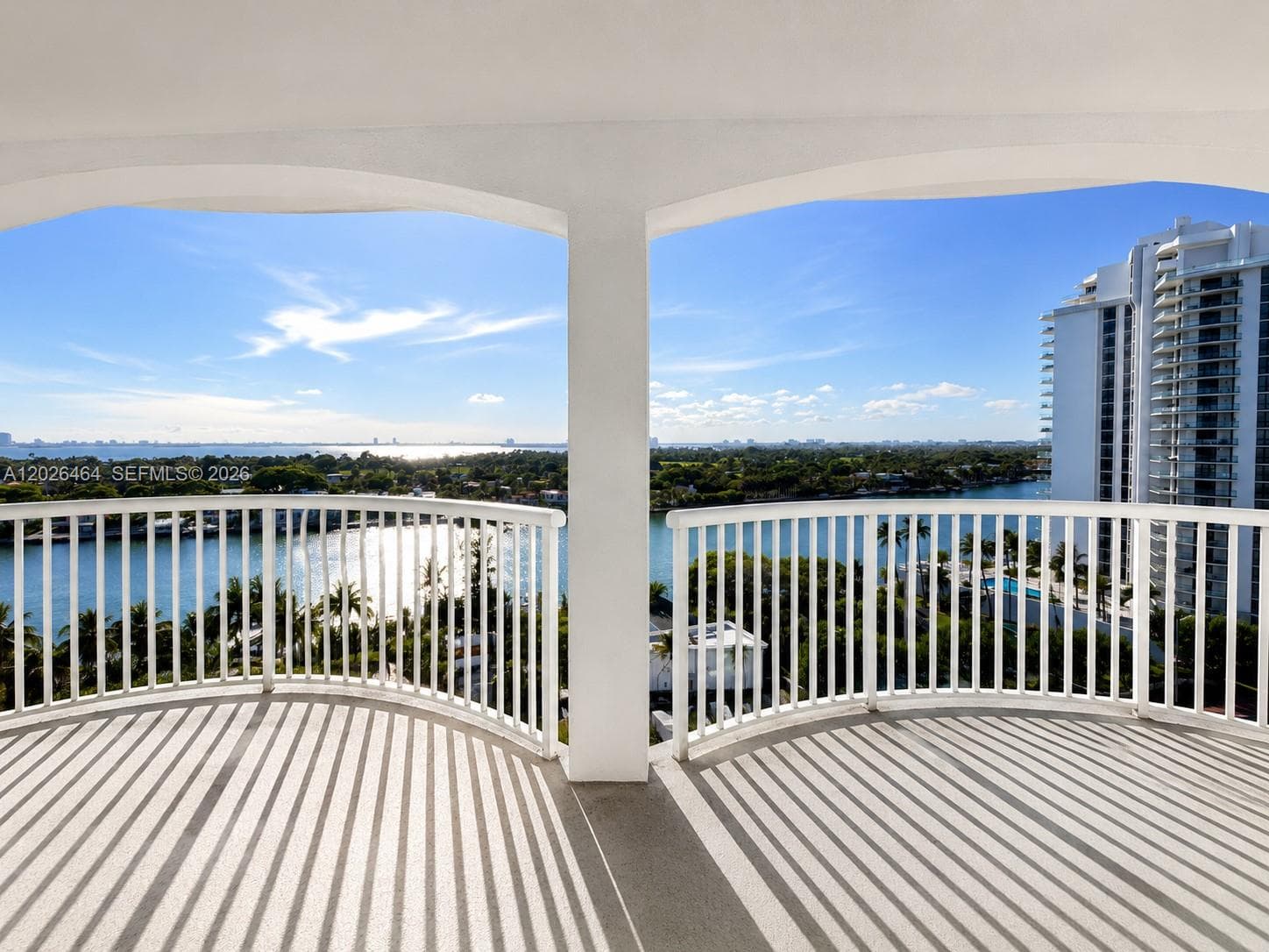 THE CARRIAGE HOUSE CONDO · #1022 in Miami Beach - Photo 2