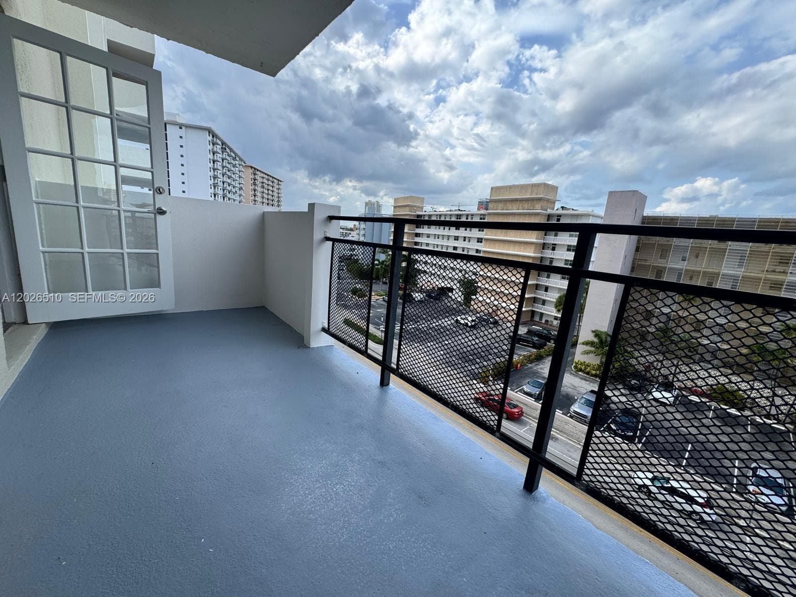 OCEAN VIEW TOWERS CONDO · #614 in Hallandale Beach - Photo 23