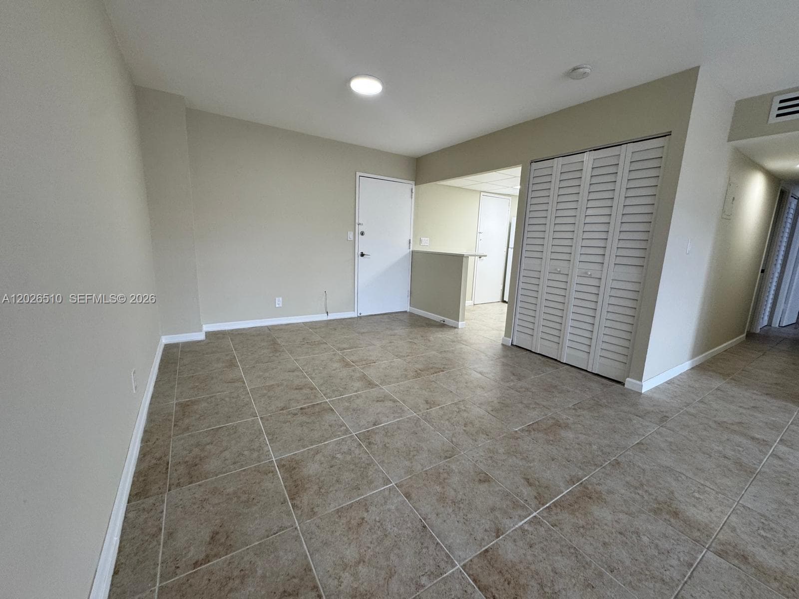 OCEAN VIEW TOWERS CONDO · #614 in Hallandale Beach - Photo 27