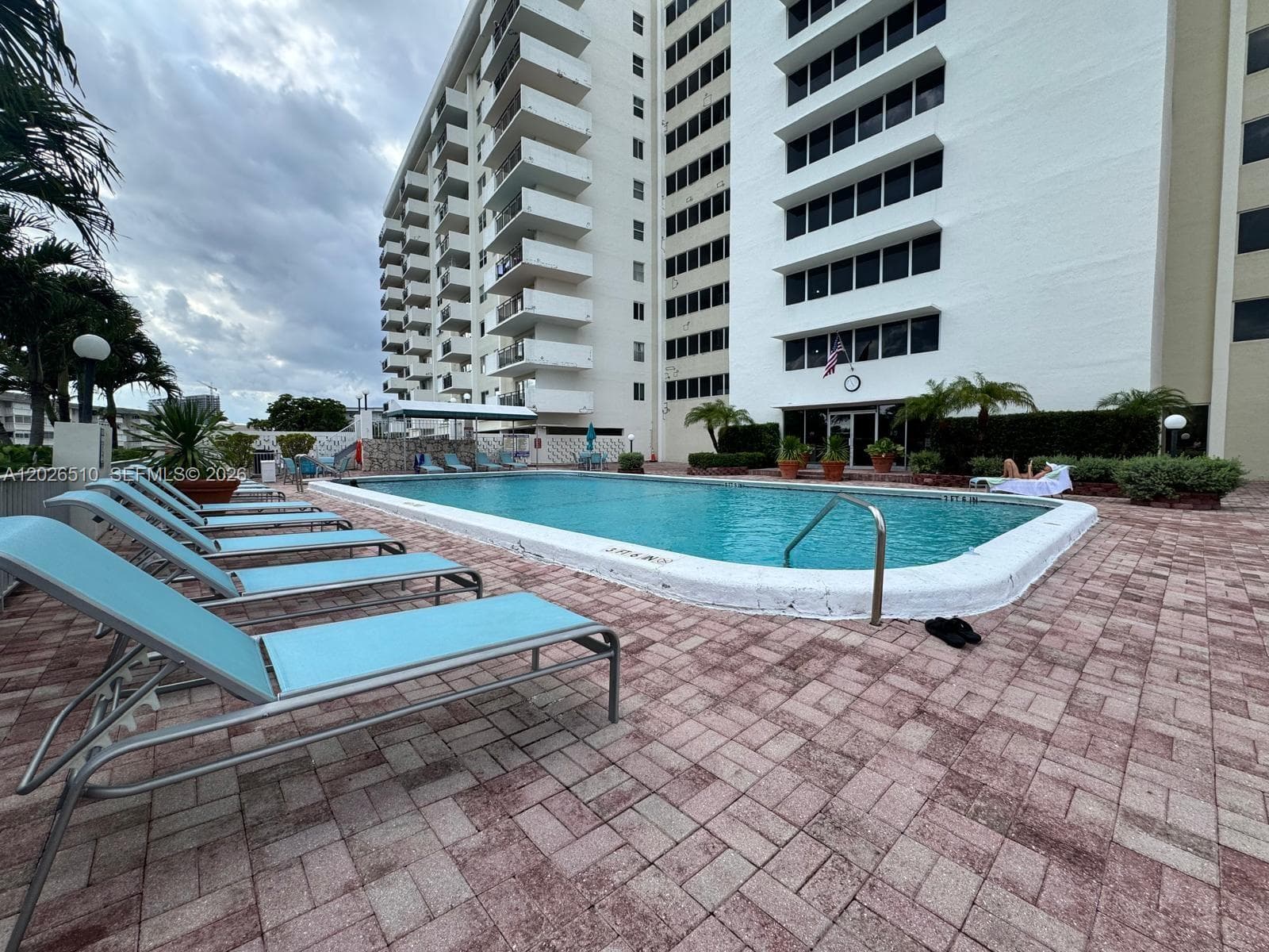 OCEAN VIEW TOWERS CONDO · #614 in Hallandale Beach - Photo 53