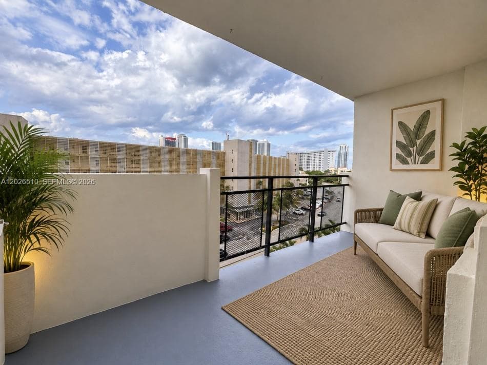 OCEAN VIEW TOWERS CONDO · #614 in Hallandale Beach - Photo 3