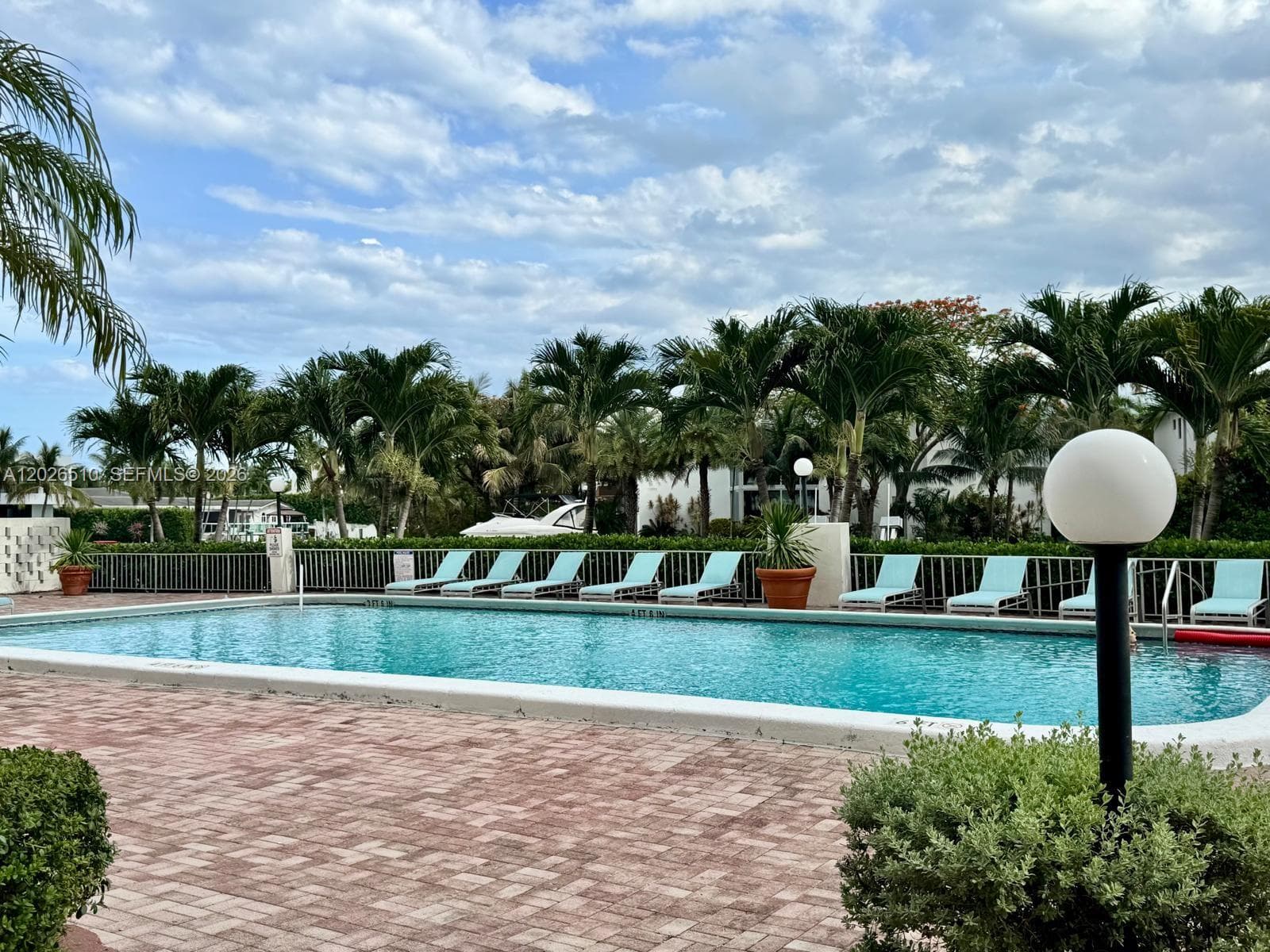 OCEAN VIEW TOWERS CONDO · #614 in Hallandale Beach - Photo 59