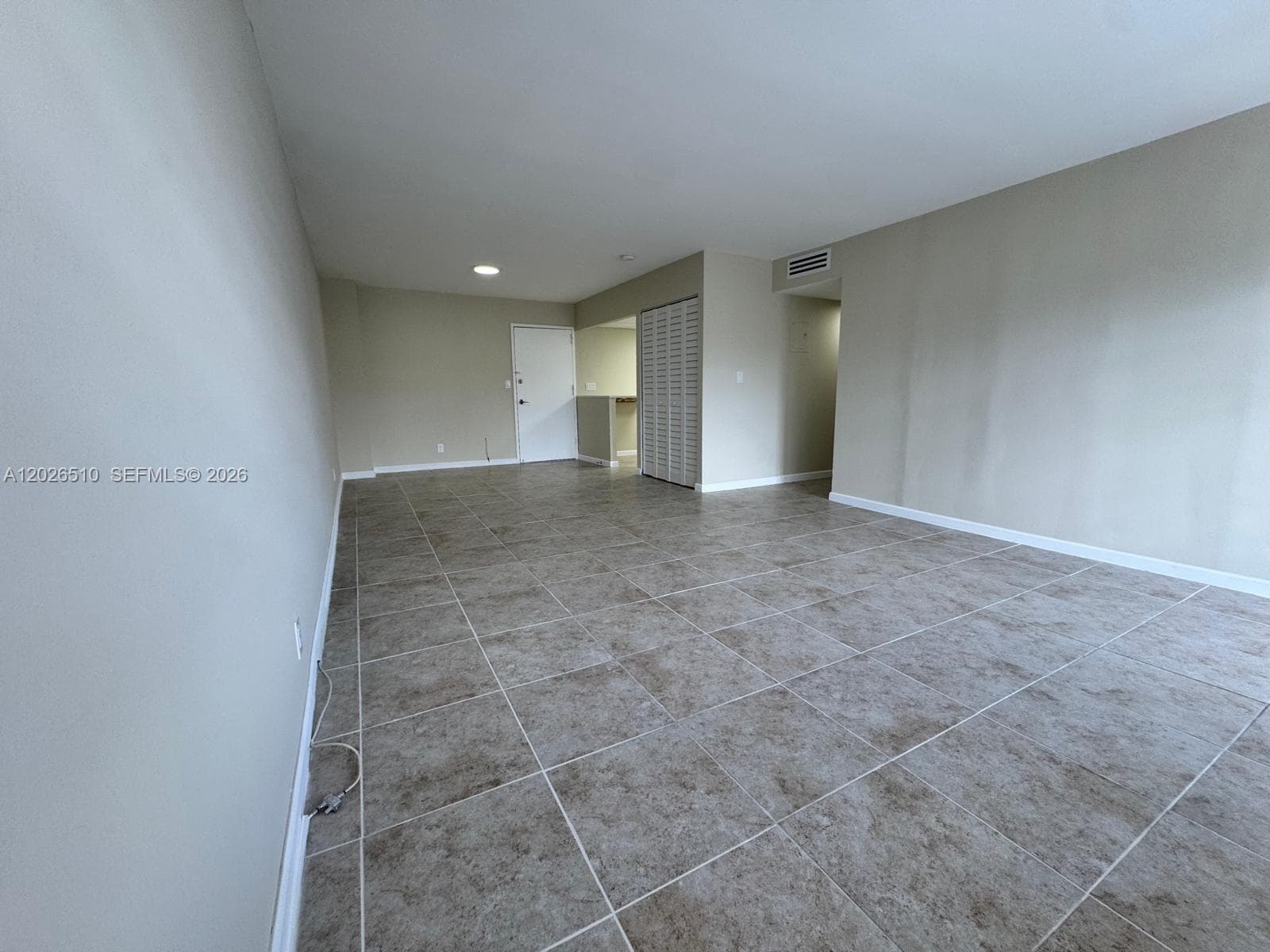 OCEAN VIEW TOWERS CONDO · #614 in Hallandale Beach - Photo 25