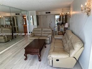 WINSTON TOWERS 600 CONDO · #502 in Sunny Isles Beach - Photo 5