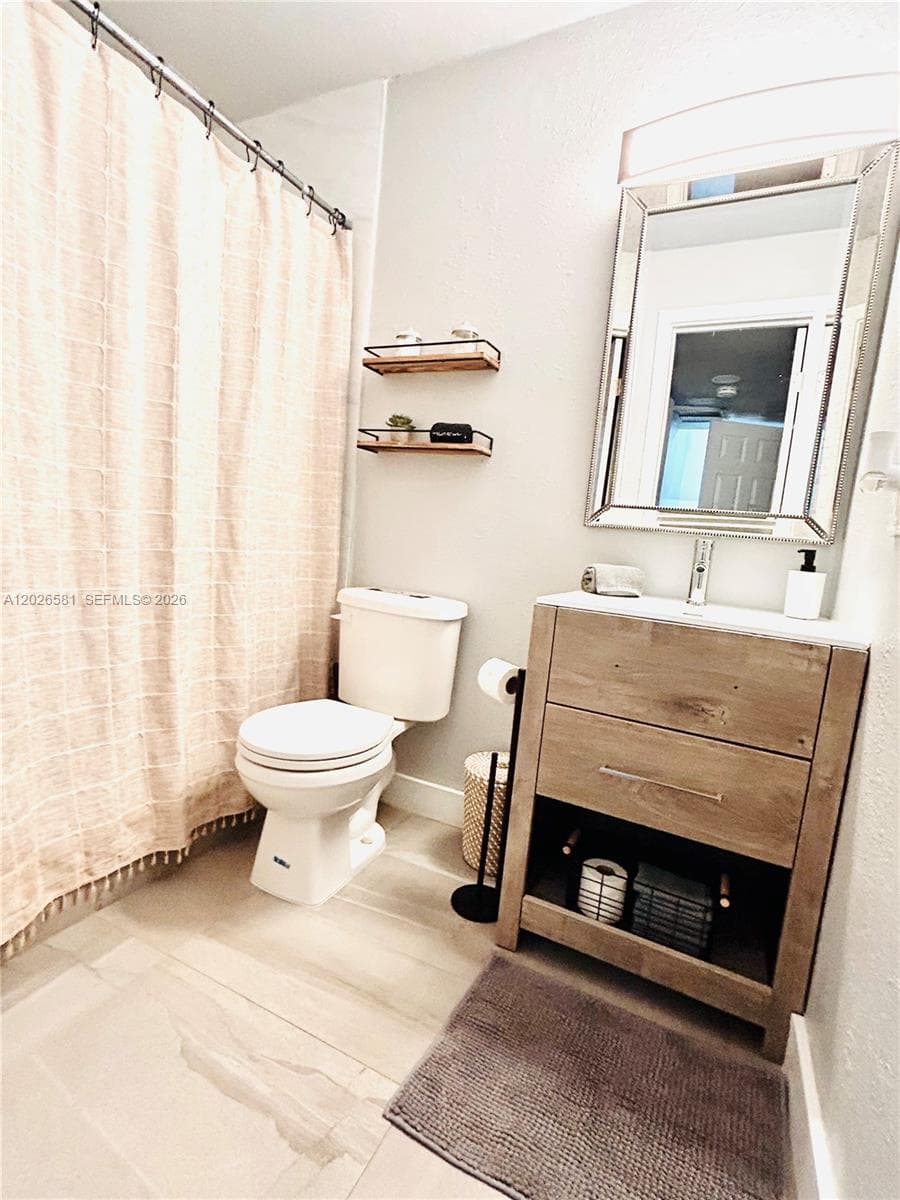 1011 NW 7th Ave #1011 photo 11