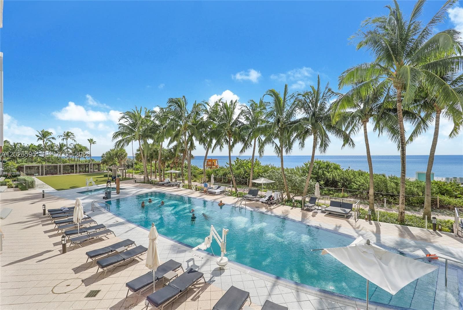 Carillon Miami Beach · #204 in Miami Beach - Photo 12