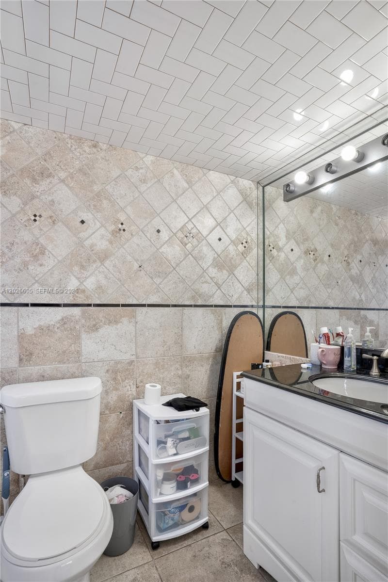 ELDORADO PLAZA WEST CONDO · #18C in Hallandale Beach - Photo 12