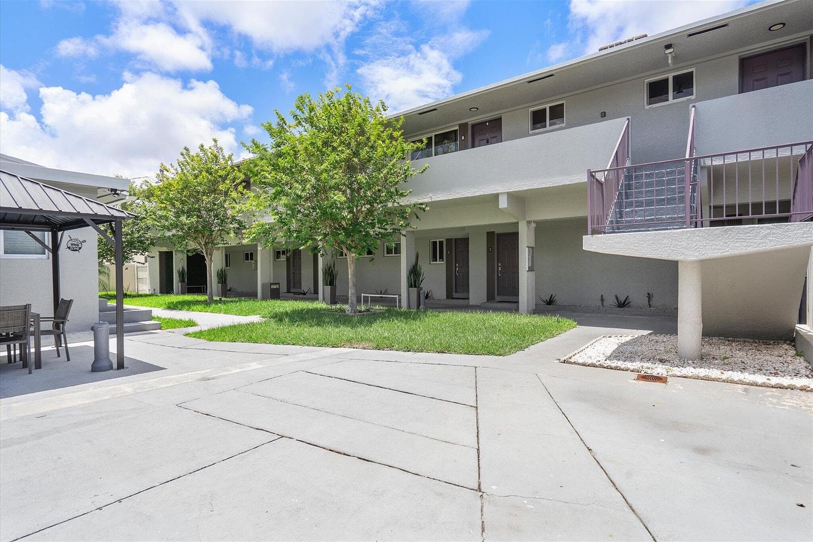 32-720 NE 7th St_032