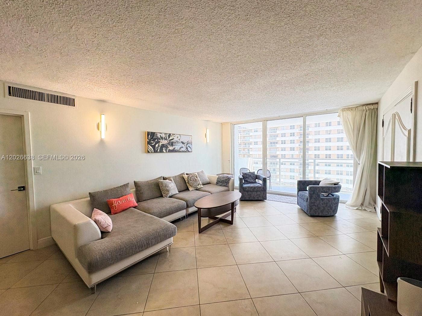 PARKER PLAZA CONDO ESTATE · #723 in Hallandale Beach - Photo 4