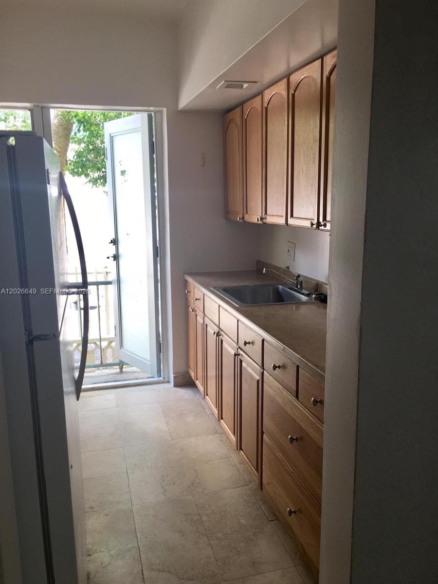 SHERITA CONDO · #7 in Miami Beach - Photo 2