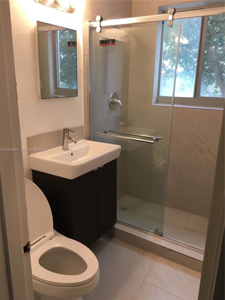 SHERITA CONDO · #7 in Miami Beach - Photo 6