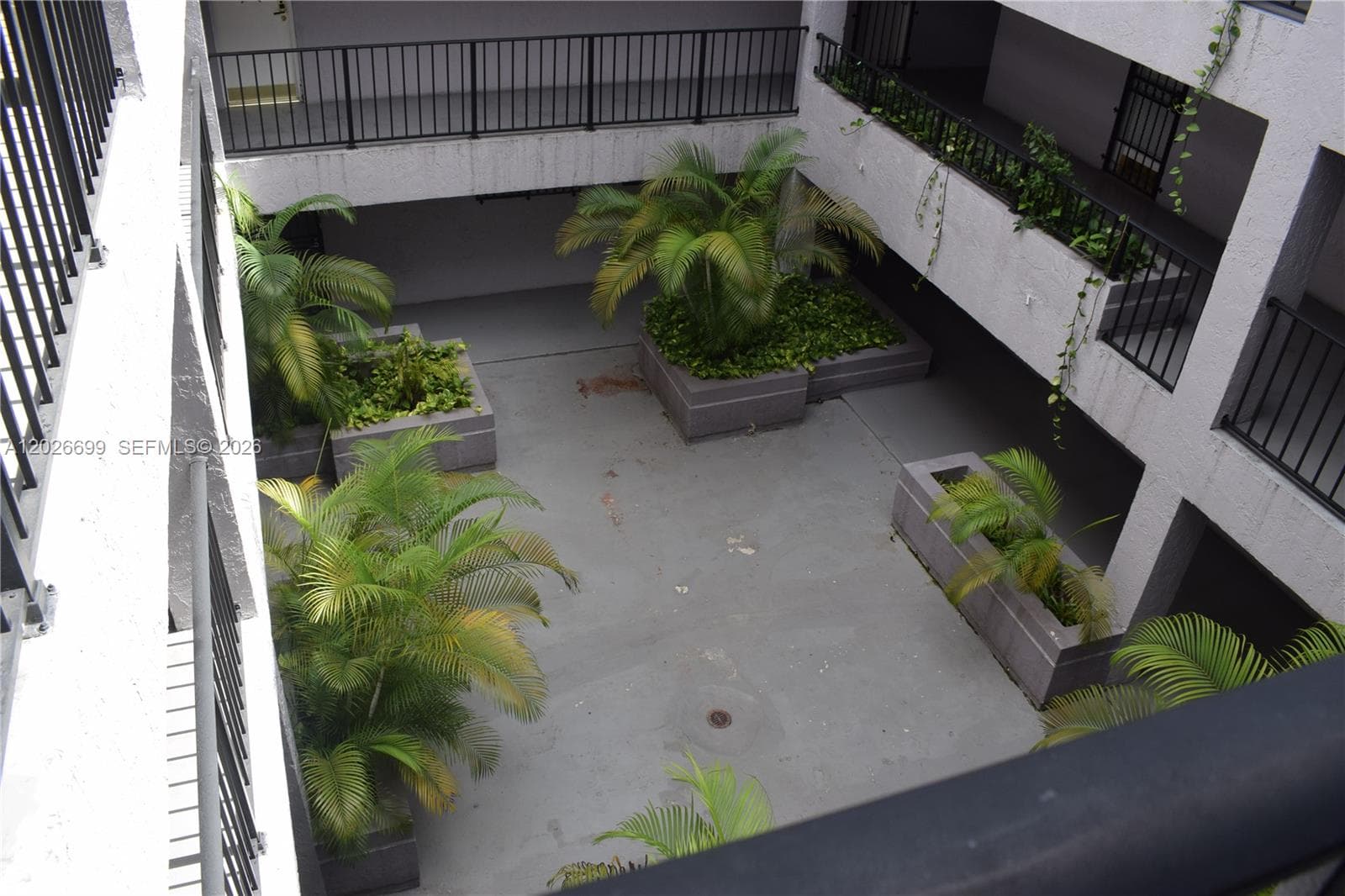 EL BOSQUE AT LITLE HAVANA · #420 in Miami - Photo 17