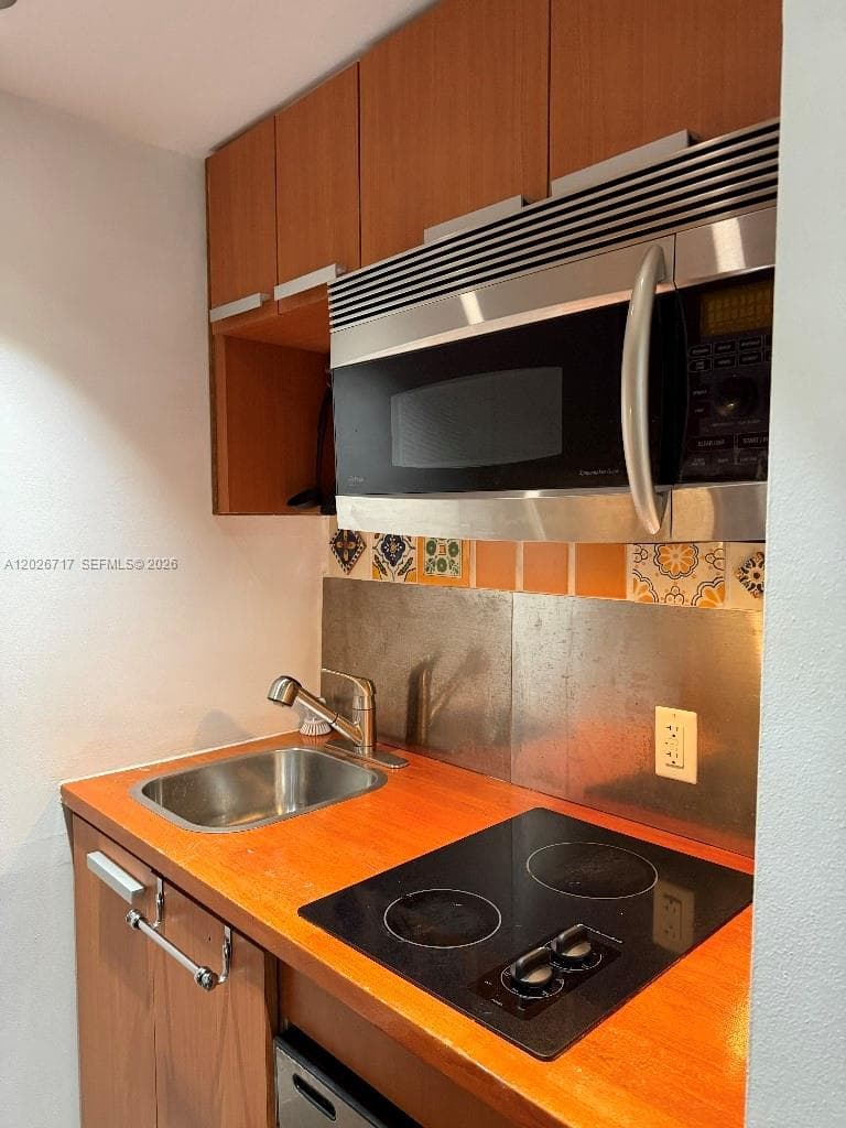 SOUTH BAY CLUB CONDO · #342 in Miami Beach - Photo 5