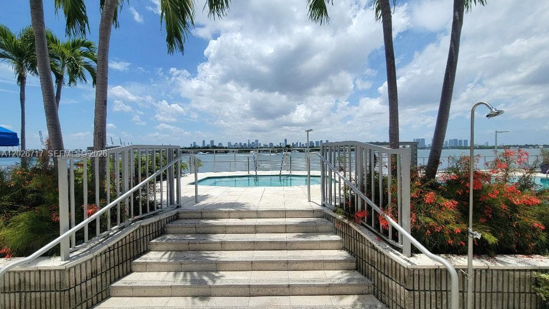 SOUTH BAY CLUB CONDO · #342 in Miami Beach - Photo 20