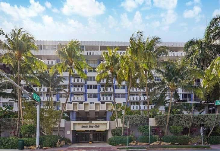 SOUTH BAY CLUB CONDO · #342 in Miami Beach - Photo 38