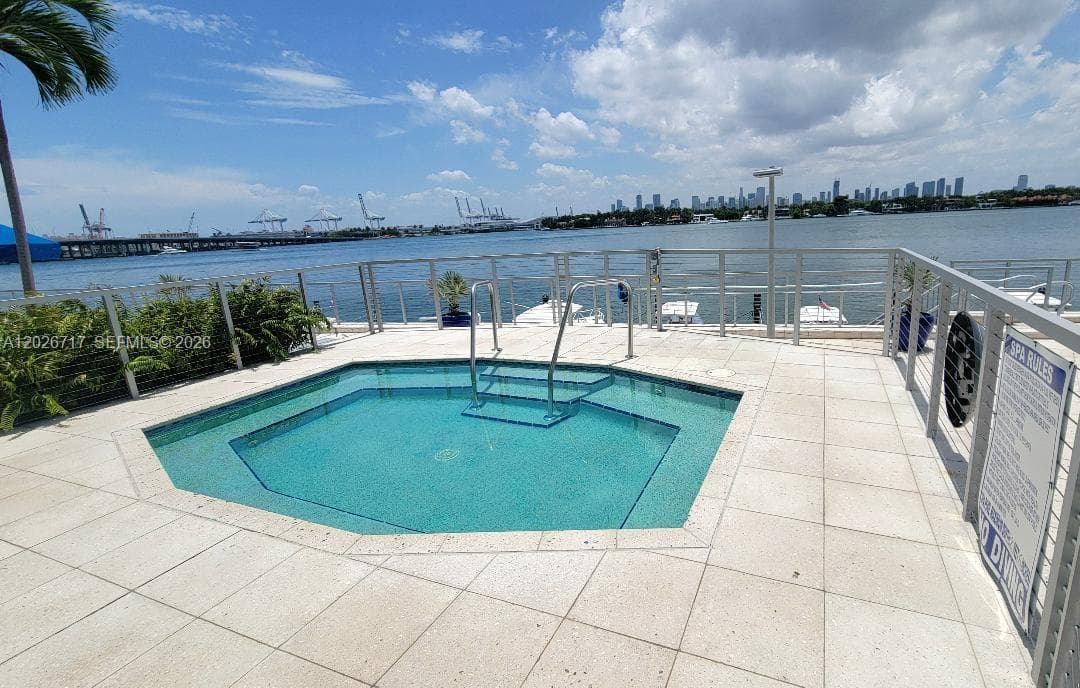 SOUTH BAY CLUB CONDO · #342 in Miami Beach - Photo 19