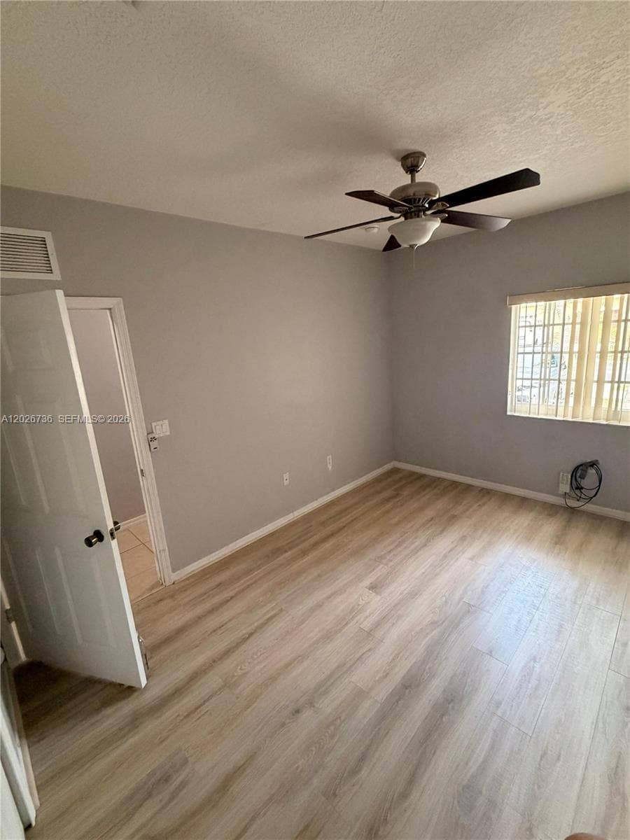 1174 NE 32nd Ave #0 photo 7