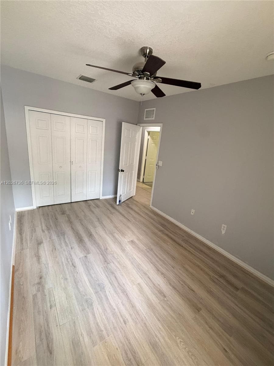1174 NE 32nd Ave #0 photo 3