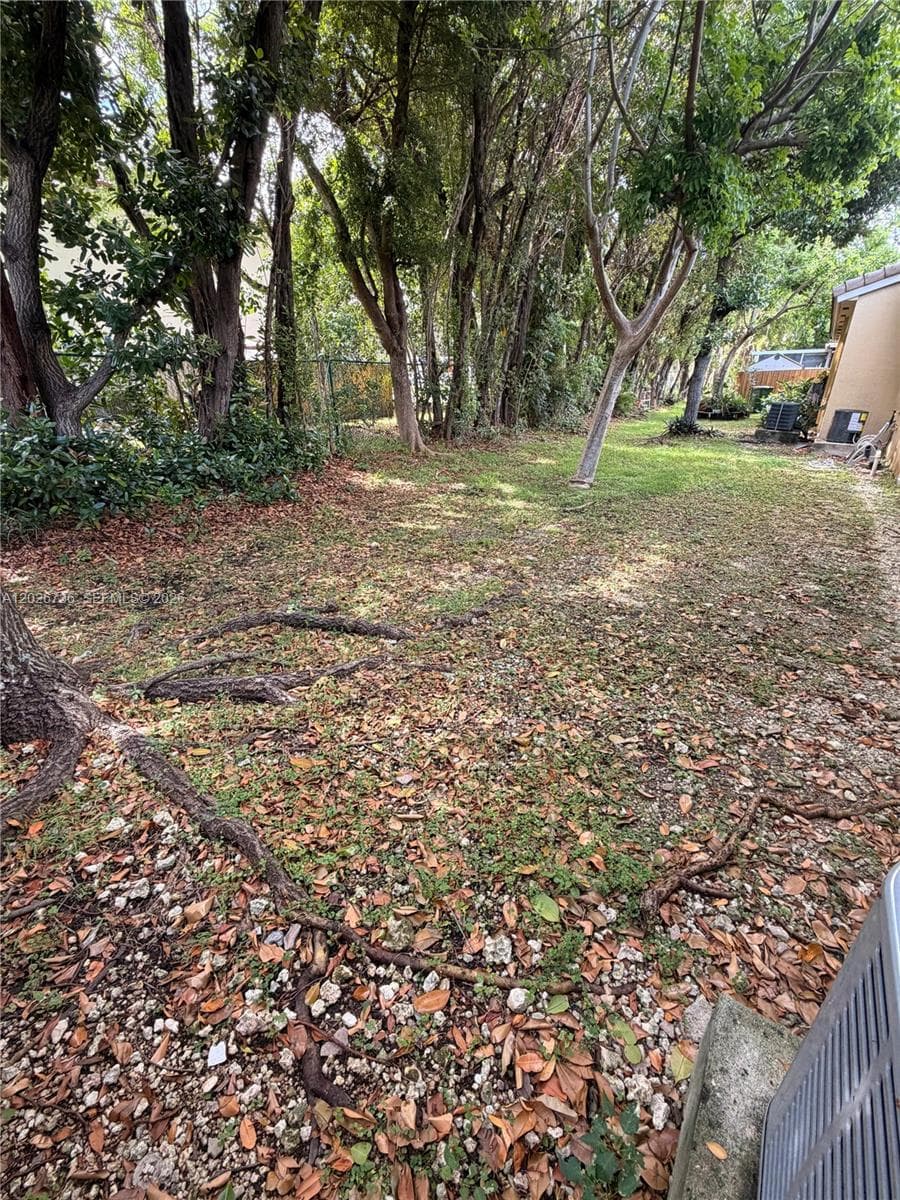 1174 NE 32nd Ave #0 photo 35