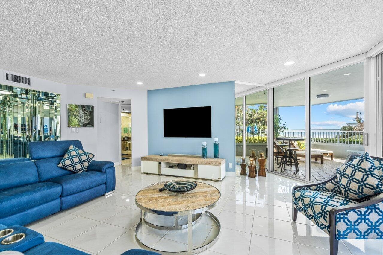 004-5200NorthOceanDrive-WestPalmBeach-FL