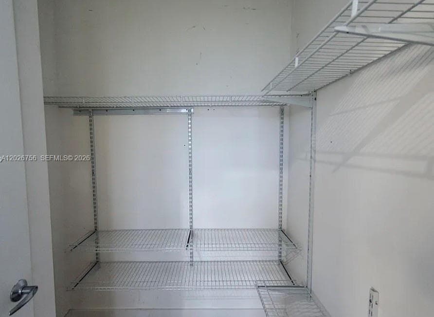 Skylofts Condo · #E405 in Miami - Photo 14