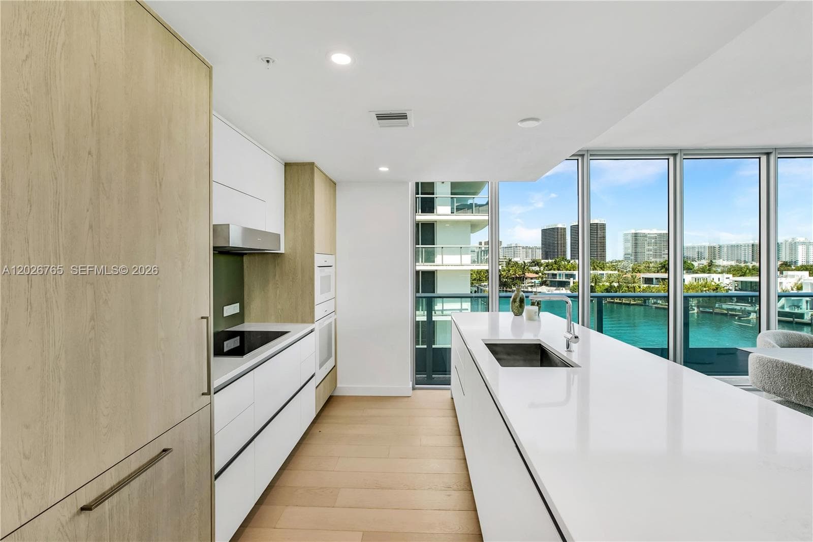 LA BAIA BAY HARBOR ISLAND · #511/512 in Bay Harbor Islands - Photo 17