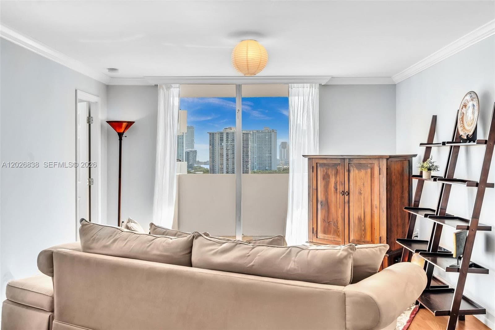 COMMODORE PLAZA · #1801 in Aventura - Photo 9