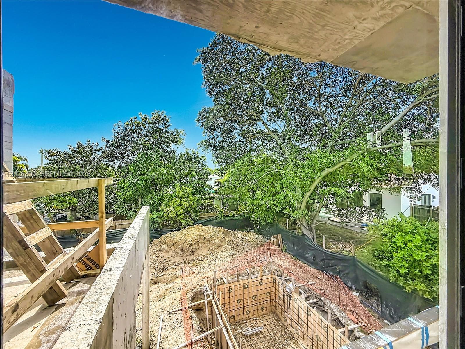 2311 SW 61st Ave photo 19