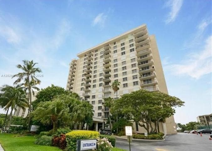 OCEAN PLACE CONDO · #14P in Lauderdale By The Sea - Photo 1