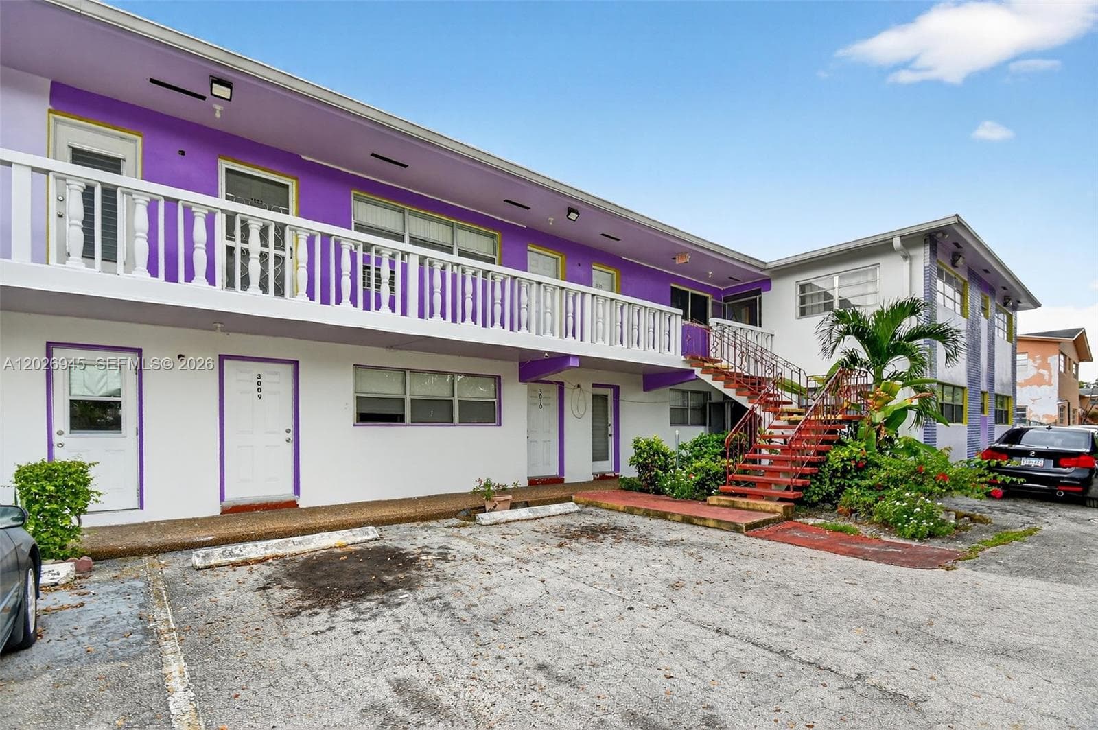 Star Lake · #3022 in Miami - Photo 2
